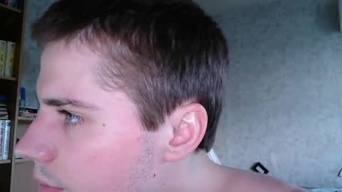 Snapshot of mrbepsik chatting on May 11, 2:56 pm Mr Roman online show from May 11, 2:56 pm