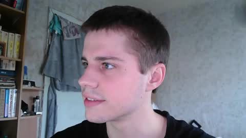 Snapshot of mrbepsik chatting on May 13, 2:25 pm Mr Roman online show from May 13, 2:25 pm