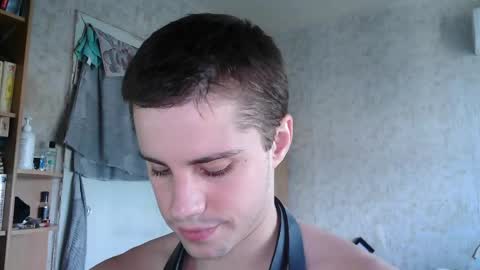 Snapshot of mrbepsik chatting on May 14, 8:43 am Mr Roman online show from May 14, 8:43 am