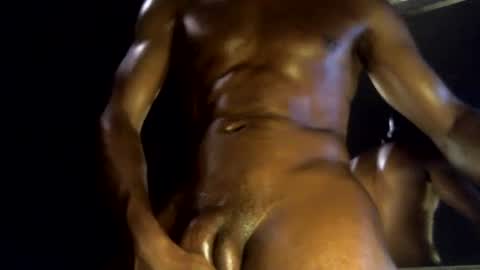 MrBigDiQ1 online show from April 8, 8:14 am