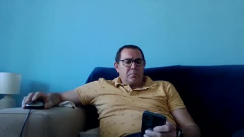 Snapshot of mrcaruso chatting on February 17, 2:37 pm Mrcaruso online show from February 17, 2:37 pm