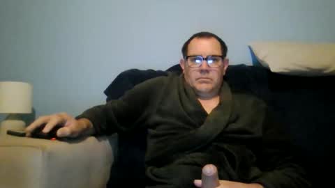 Mrcaruso online show from February 16, 7:15 am
