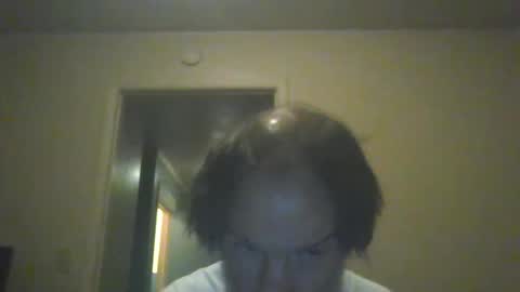Snapshot of mrchris2021 chatting on September 28, 1:55 am mrchris2021 online show from September 28, 1:55 am