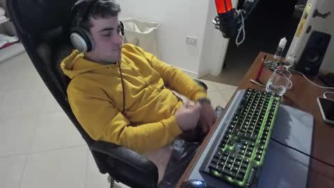 Snapshot of mrclean_97 chatting on February 5, 4:58 pm GoodBoy online show from February 5, 4:58 pm