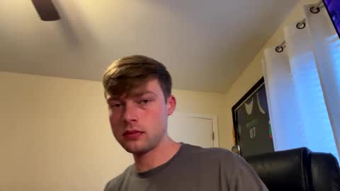 mrcoolguy68 online show from April 5, 3:20 pm