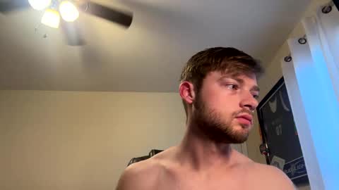 mrcoolguy68 online show from May 26, 12:34 pm