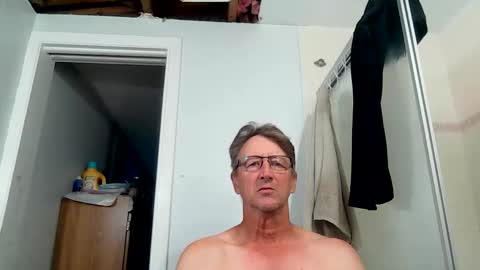 mrcumstain online show from November 20, 6:51 pm