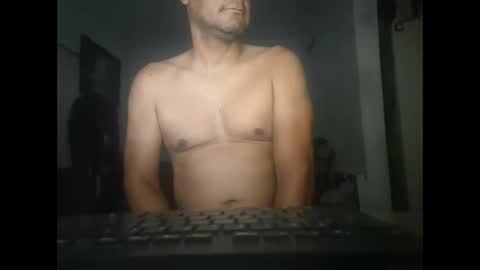 Snapshot of mrdongato01 chatting on February 17, 11:13 am Gato online show from February 17, 11:13 am