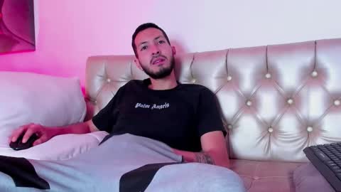 Andy online show from March 14, 6:57 pm