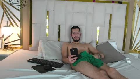Andy online show from May 16, 2:52 am