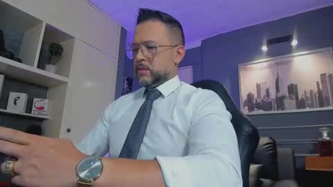 Snapshot of mrfrank_tattoo chatting on October 3, 1:08 pm MrFrank. online show from October 3, 1:08 pm