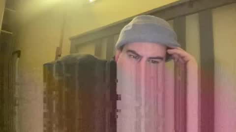 Snapshot of mrfresh431605 chatting on February 15, 12:03 pm mrfresh431605 online show from February 15, 12:03 pm