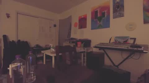 Snapshot of mrgoldtouch chatting on April 3, 5:38 am Ian online show from April 3, 5:38 am