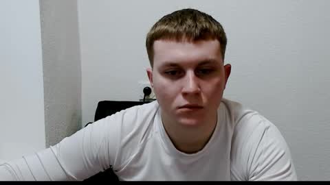 Max online show from February 2, 8:18 pm