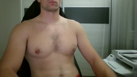 Snapshot of mrhornyy12113 chatting on September 30, 12:15 am mrhornyy12113 online show from September 30, 12:15 am