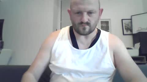 Snapshot of mrhotsex69 chatting on March 11, 8:59 pm mrhotsex69 online show from March 11, 8:59 pm