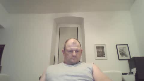 Snapshot of mrhotsex69 chatting on April 18, 12:36 am mrhotsex69 online show from April 18, 12:36 am