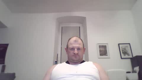Snapshot of mrhotsex69 chatting on April 22, 12:13 am mrhotsex69 online show from April 22, 12:13 am