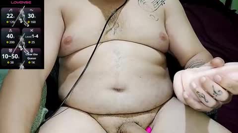 Snapshot of mrjamesbrazilianhotshybear94 chatting on September 12, 2:00 am mrjamesbrazilianhotshybear94 online show from September 12, 2:00 am