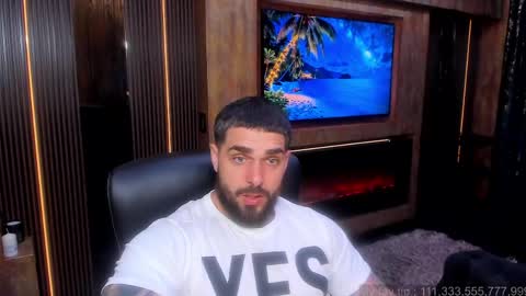 mrkarlhot99 online show from May 22, 8:21 am