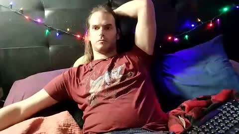 Snapshot of mrkinksized chatting on December 21, 10:17 am MrKinkSized online show from December 21, 10:17 am