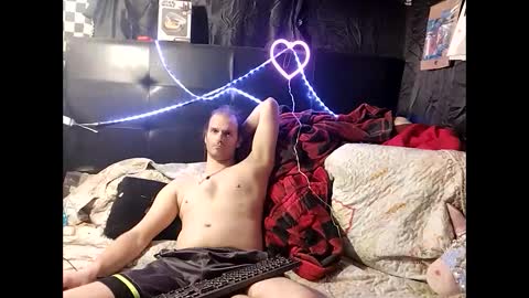 Snapshot of mrkinksized chatting on February 26, 6:47 am MrKinkSized online show from February 26, 6:47 am