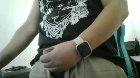 Snapshot of mrlilnice chatting on March 2, 11:50 am mrlilnice online show from March 2, 11:50 am