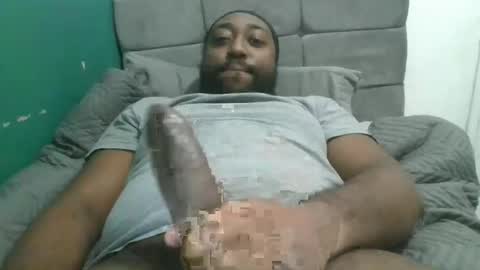 Snapshot of mrlust6969 chatting on December 29, 6:38 pm mrlust6969 online show from December 29, 6:38 pm