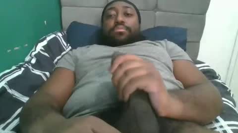 Snapshot of mrlust6969 chatting on January 11, 1:53 pm mrlust6969 online show from January 11, 1:53 pm