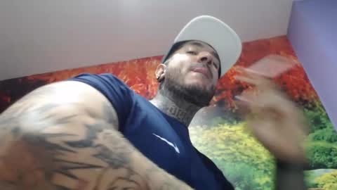 Snapshot of mrmanny__ chatting on February 4, 3:15 pm mrmanny__ online show from February 4, 3:15 pm