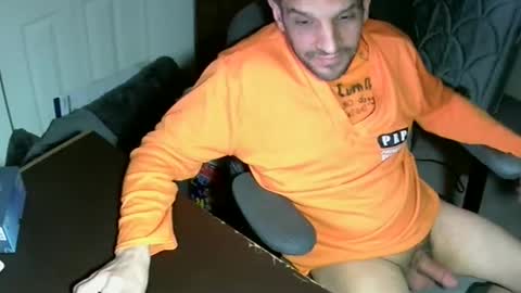 Snapshot of mrmarcxxcam chatting on March 10, 3:33 am MrMarc online show from March 10, 3:33 am