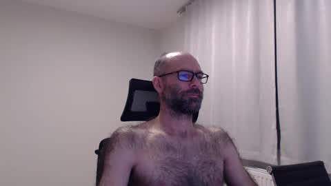 Snapshot of mrmarmor chatting on February 20, 8:25 pm mrmarmor online show from February 20, 8:25 pm