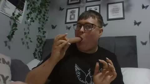 mrmercuryyy online show from February 25, 8:09 pm