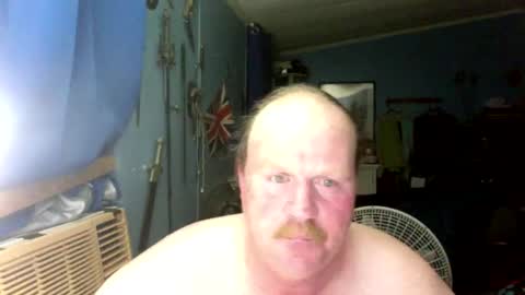 Snapshot of mrmike1234jj chatting on April 25, 5:10 am mrmike1234jj online show from April 25, 5:10 am