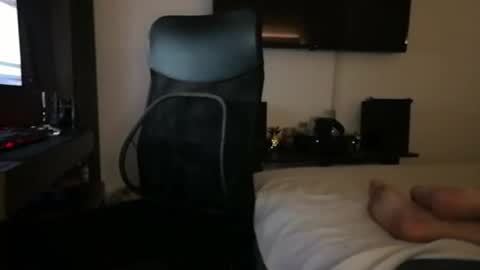 Snapshot of mrmiss_dannys chatting on January 28, 4:39 am mrmiss_dannys online show from January 28, 4:39 am