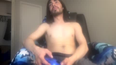 Snapshot of mrmoisty420 chatting on March 11, 6:19 am mrmoisty420 online show from March 11, 6:19 am