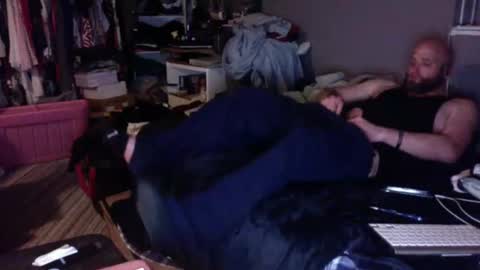 Snapshot of mrnasty801 chatting on April 4, 2:43 am mrnasty801 online show from April 4, 2:43 am