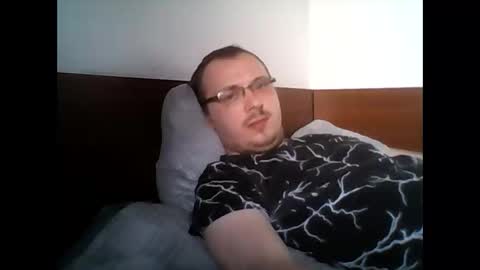Snapshot of mronlymasturbate chatting on March 14, 4:01 pm mronlymasturbate online show from March 14, 4:01 pm