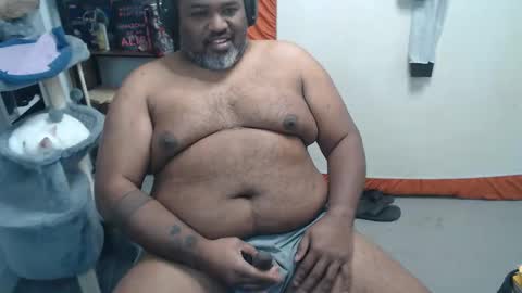 Snapshot of mrplaguex76 chatting on April 4, 2:14 pm The Plague online show from April 4, 2:14 pm