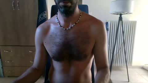 Snapshot of mrralph__90 chatting on July 16, 1:39 pm Mrralph online show from July 16, 1:39 pm