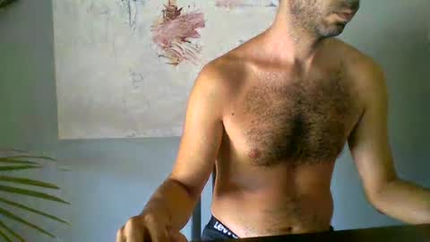 Snapshot of mrralph__90 chatting on July 30, 8:35 am Mrralph online show from July 30, 8:35 am