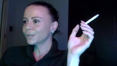 Snapshot of mrs_bunny_swing chatting on April 20, 4:54 pm mrs_bunny_swing online show from April 20, 4:54 pm