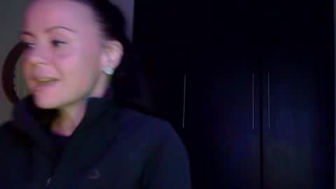 Snapshot of mrs_bunny_swing chatting on April 26, 3:32 pm mrs_bunny_swing online show from April 26, 3:32 pm