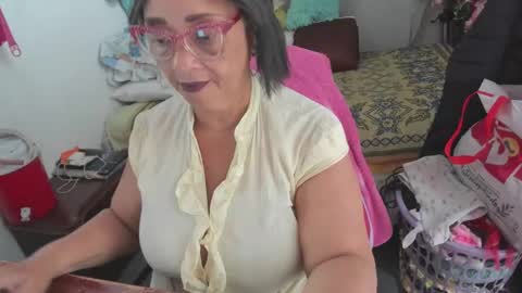 mrs_mommy online show from March 16, 6:45 pm