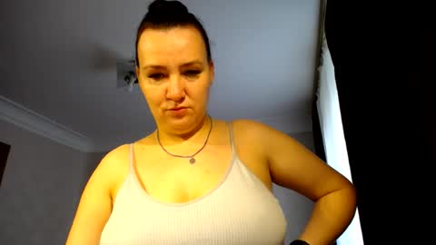 mrs_smith__ online show from June 29, 7:14 am