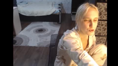 Sasha online show from October 22, 7:02 pm