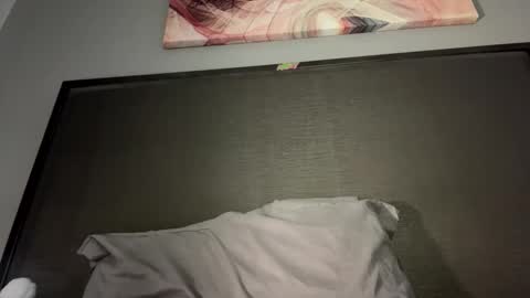 Mary online show from March 18, 8:23 pm