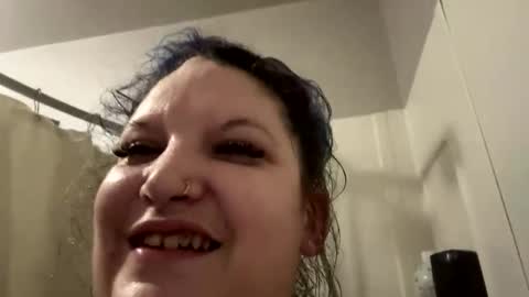 Snapshot of mrsschwing chatting on March 13, 4:30 am mrsschwing online show from March 13, 4:30 am