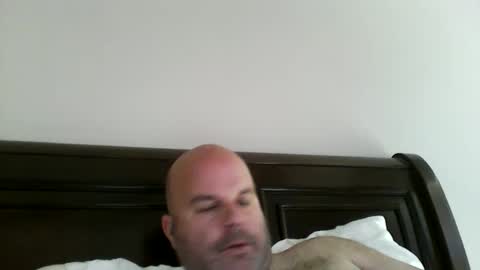 Snapshot of mrt491 chatting on April 21, 3:39 pm mrt491 online show from April 21, 3:39 pm