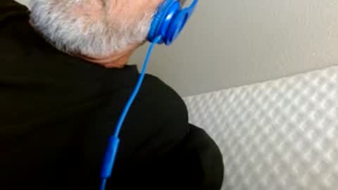 Snapshot of mrtease5 chatting on May 14, 4:30 am mrtease5 online show from May 14, 4:30 am
